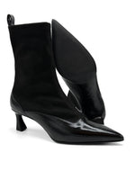 Lataa kuva Galleria-katseluun, Kevyet nilkkurit
