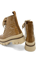 Lataa kuva Galleria-katseluun, Krokomaiharit
