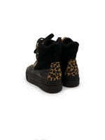 Lataa kuva Galleria-katseluun, Talvilenkkari
