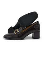 Lataa kuva Galleria-katseluun, Korollinen loafer
