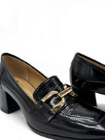 Lataa kuva Galleria-katseluun, Korollinen loafer
