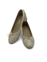 Lataa kuva Galleria-katseluun, Ballerina
