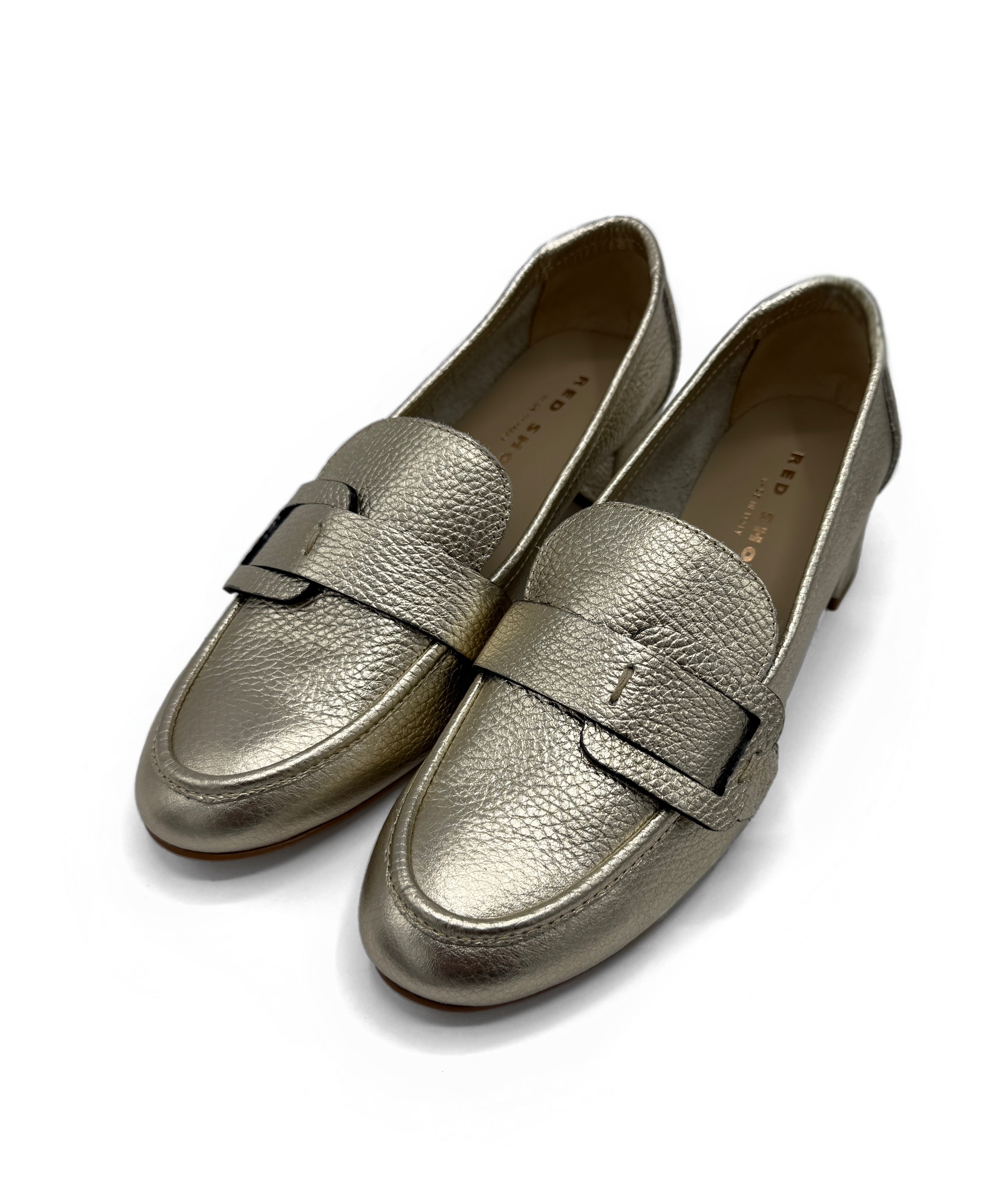 Korollinen kevytloafet