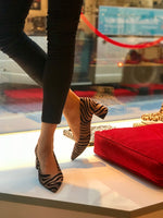 Lataa kuva Galleria-katseluun, Zebra kengät
